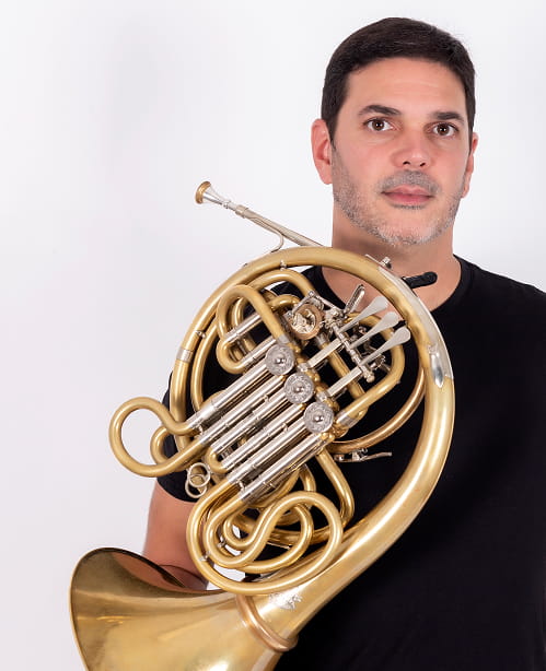 Andrés González
